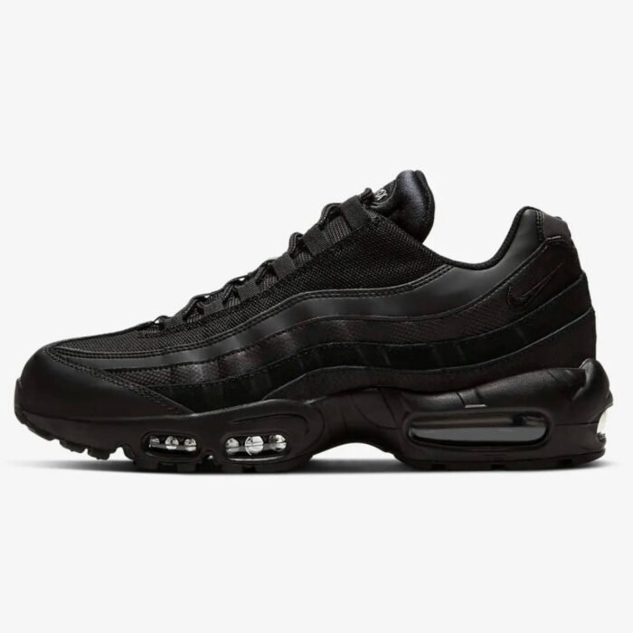 Nike Max 95  Essential “ Triple Black “